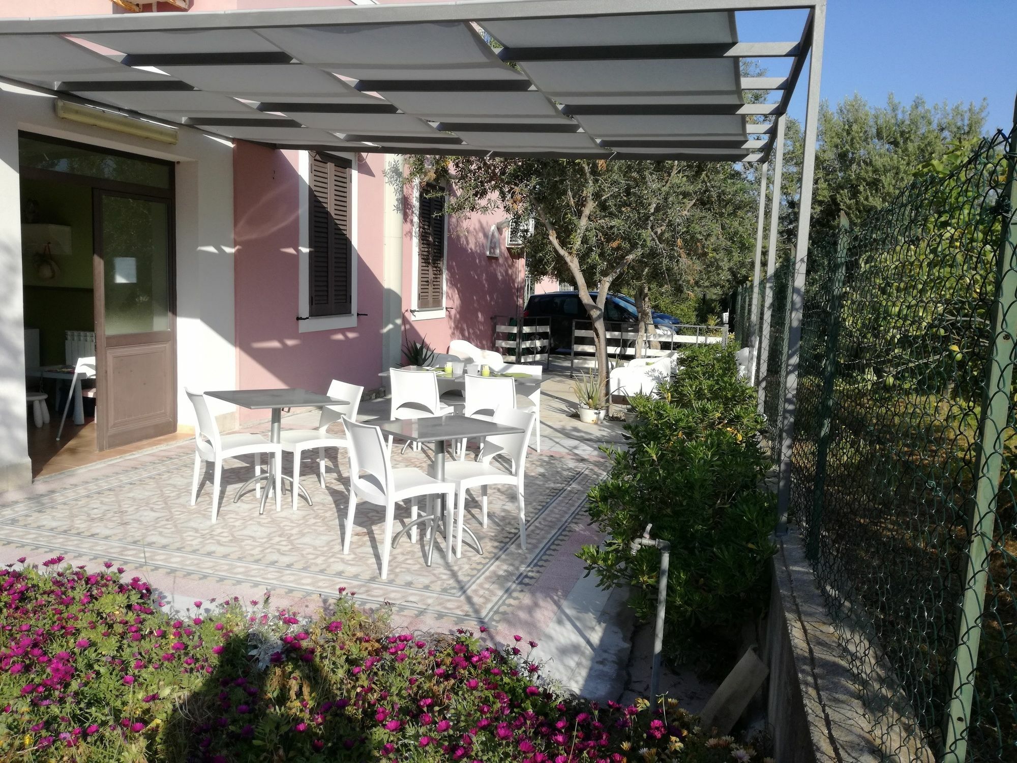 Miss Sicily B&B テッラジーニ エクステリア 写真